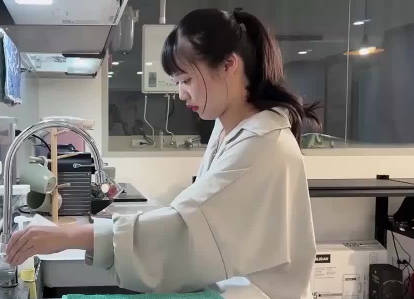 性视界传媒x起点传媒.qded019.家政妇做家事时候都在想念曾经交手过的好屌们